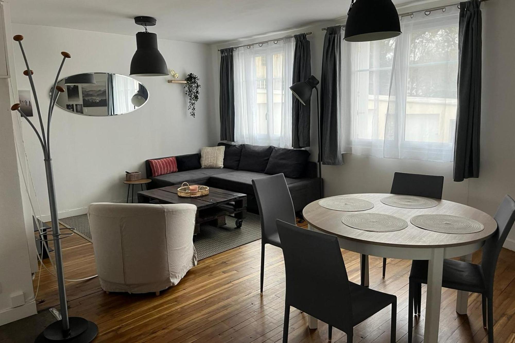 Appartement Charming Cozy Nest In Nantes Extérieur photo