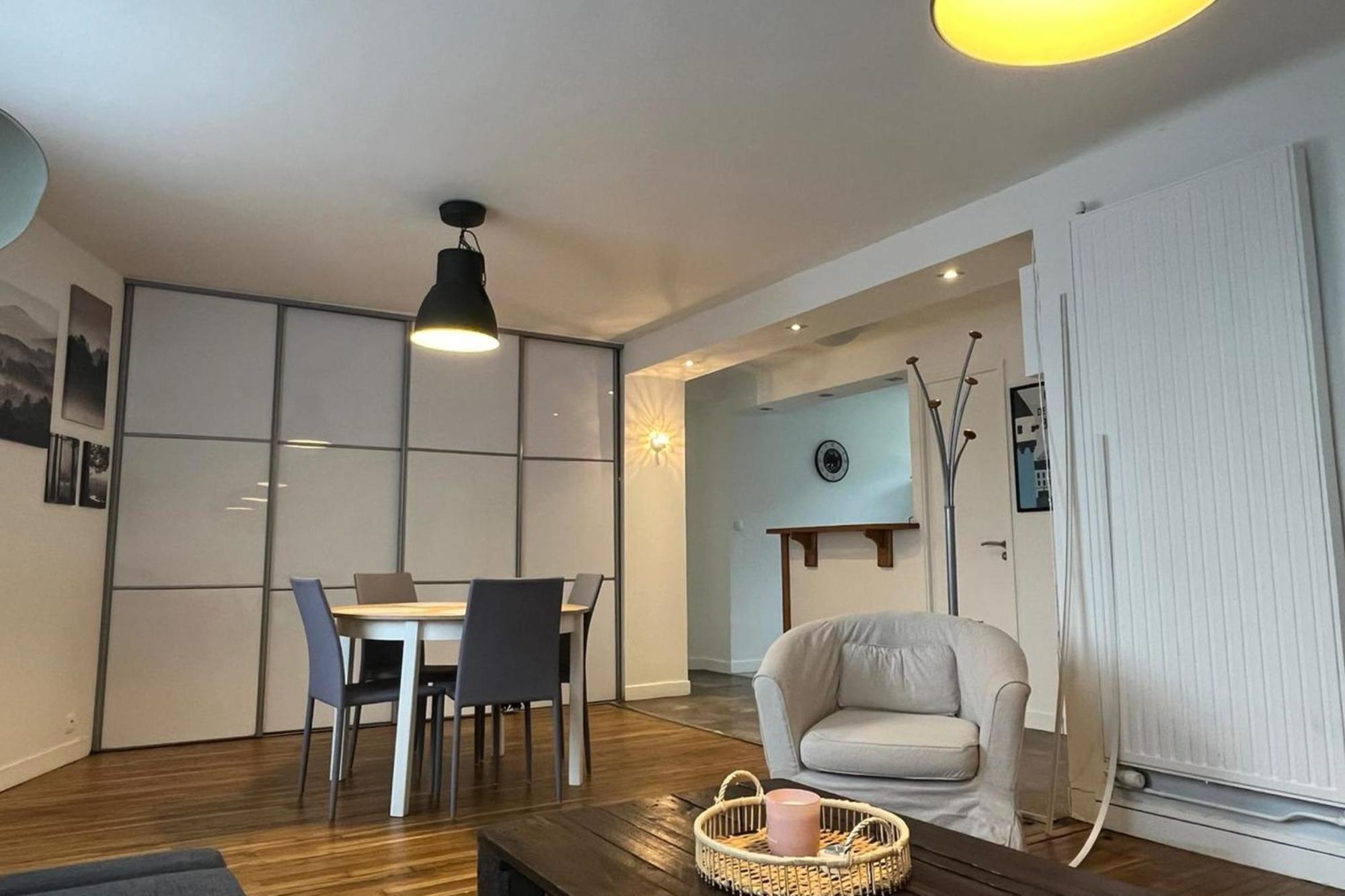 Appartement Charming Cozy Nest In Nantes Extérieur photo